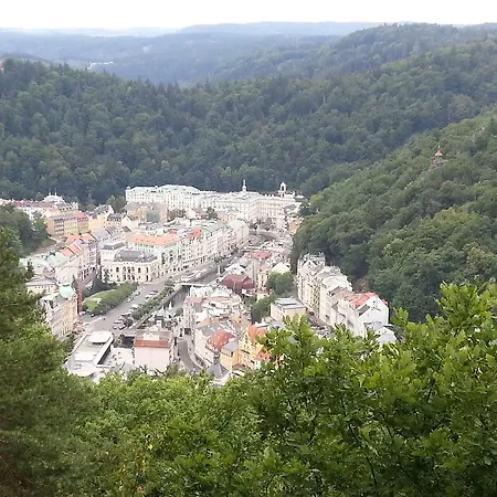 Appartement Apartments Deluxe Karlovy Vary