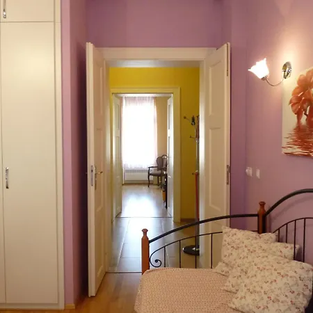 Apartments Deluxe